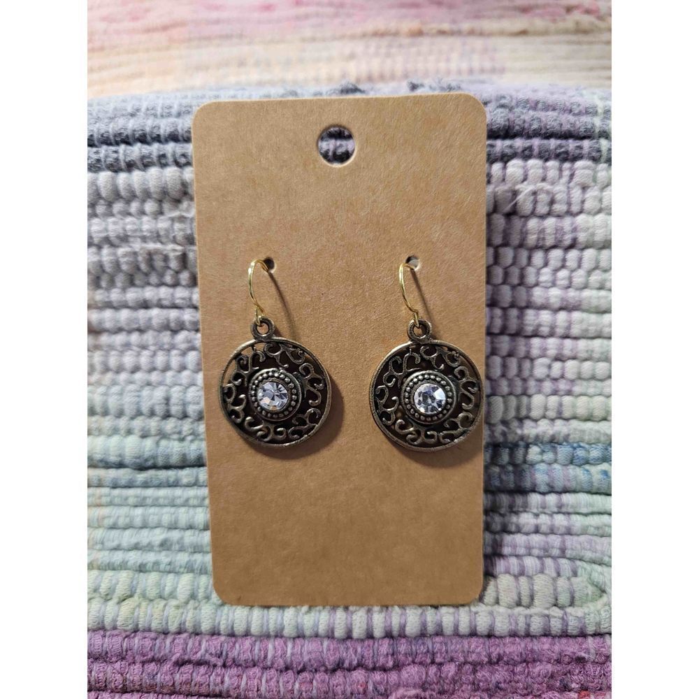 (3 for $15)~JoMa~ Silvertone Round Dangle Earrings with Australian Crystal- NWT